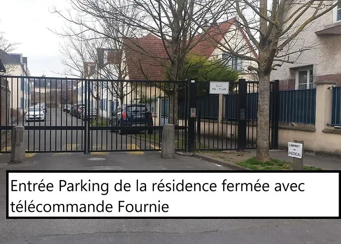 Superb Apartment, Private With Parking * Amiens